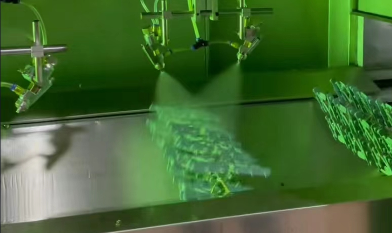 �|ݸUV����